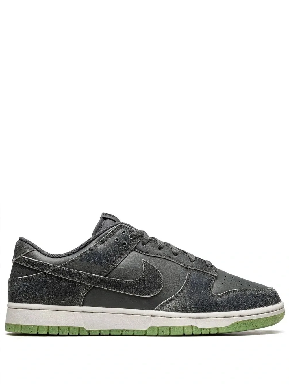 Nike Dunk Low Retro PRM 